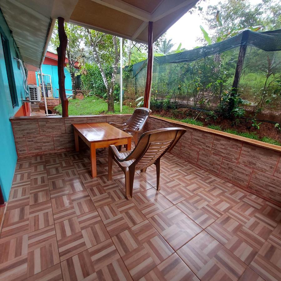 Drakes Bay Hotel Gitana Corcovado, Y Tour Operador מראה חיצוני תמונה