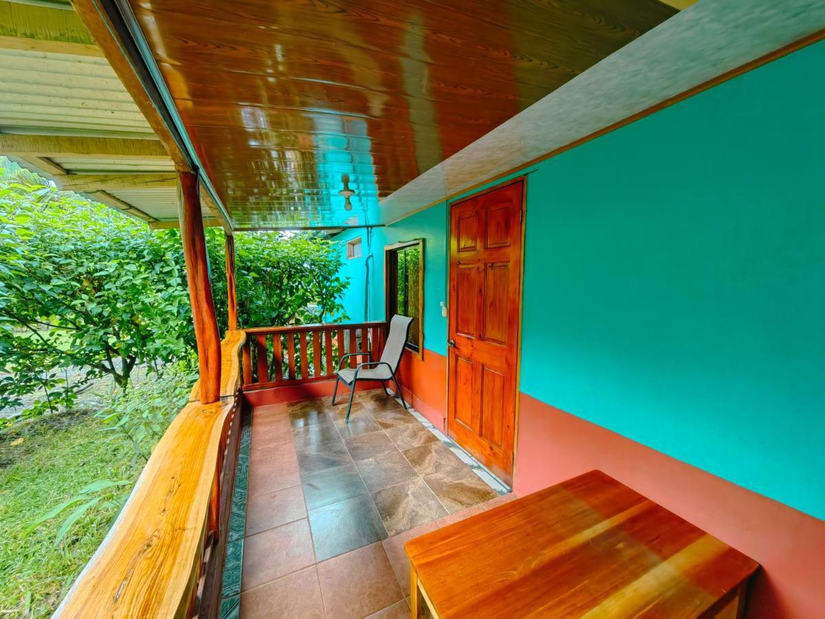Drakes Bay Hotel Gitana Corcovado, Y Tour Operador מראה חיצוני תמונה