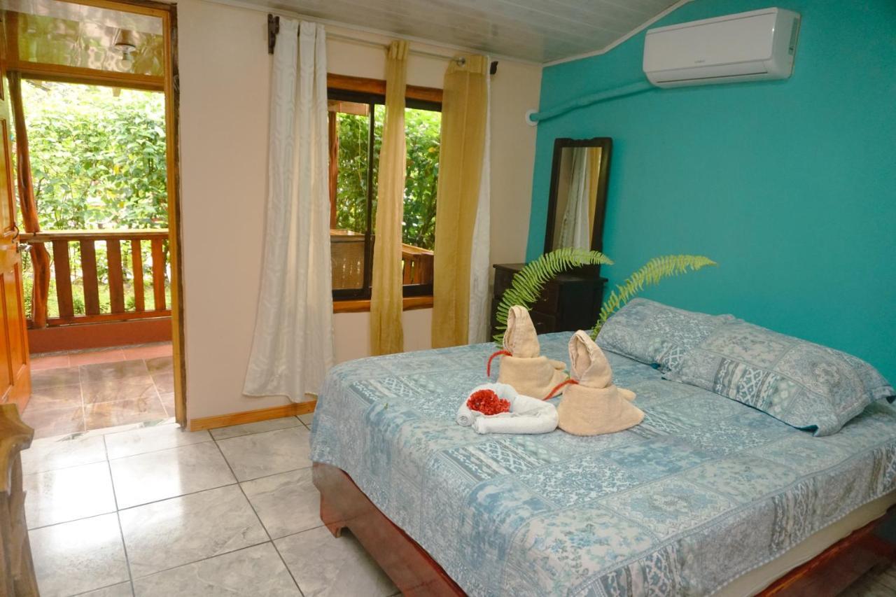 Drakes Bay Hotel Gitana Corcovado, Y Tour Operador מראה חיצוני תמונה