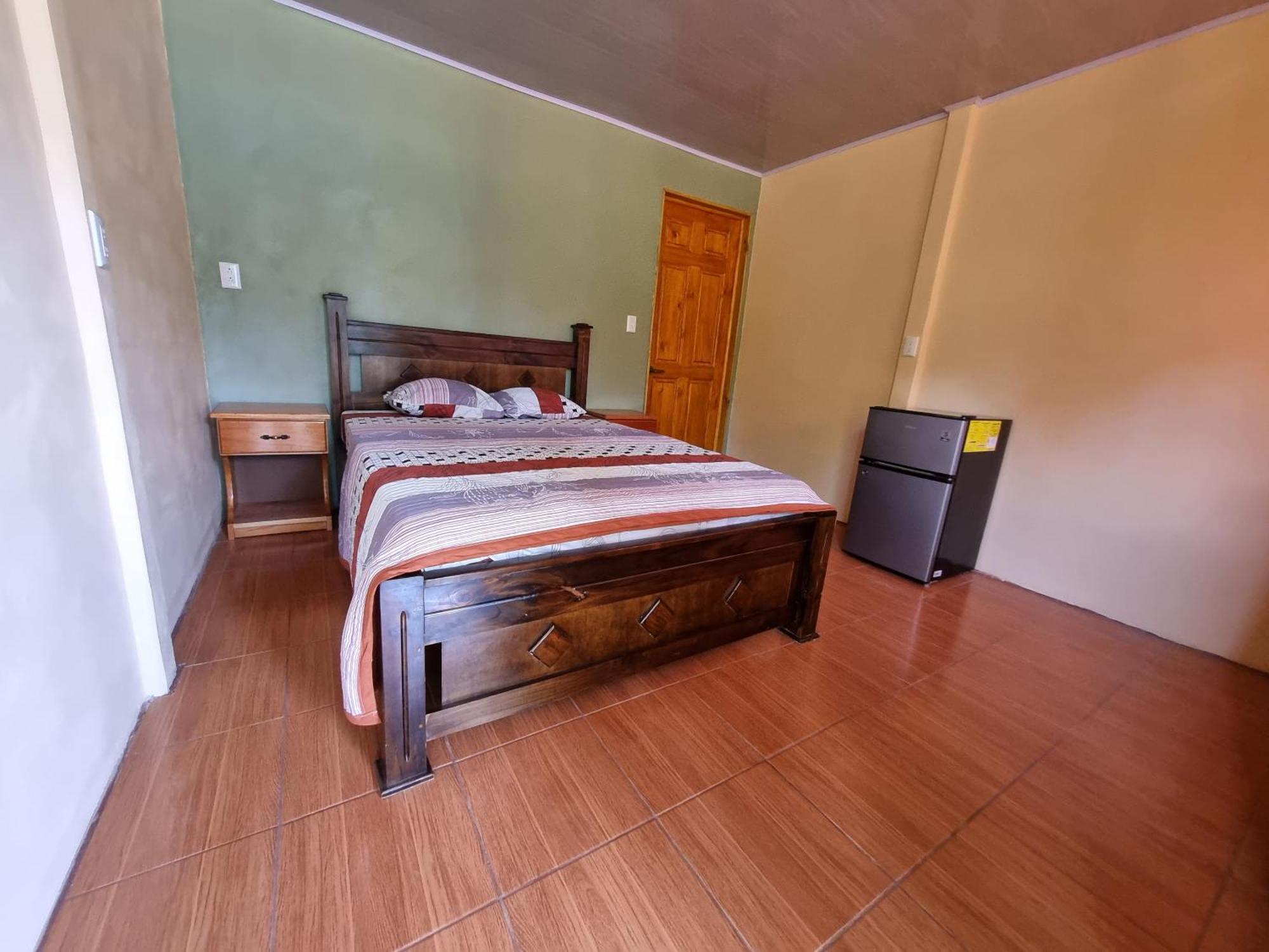 Drakes Bay Hotel Gitana Corcovado, Y Tour Operador מראה חיצוני תמונה