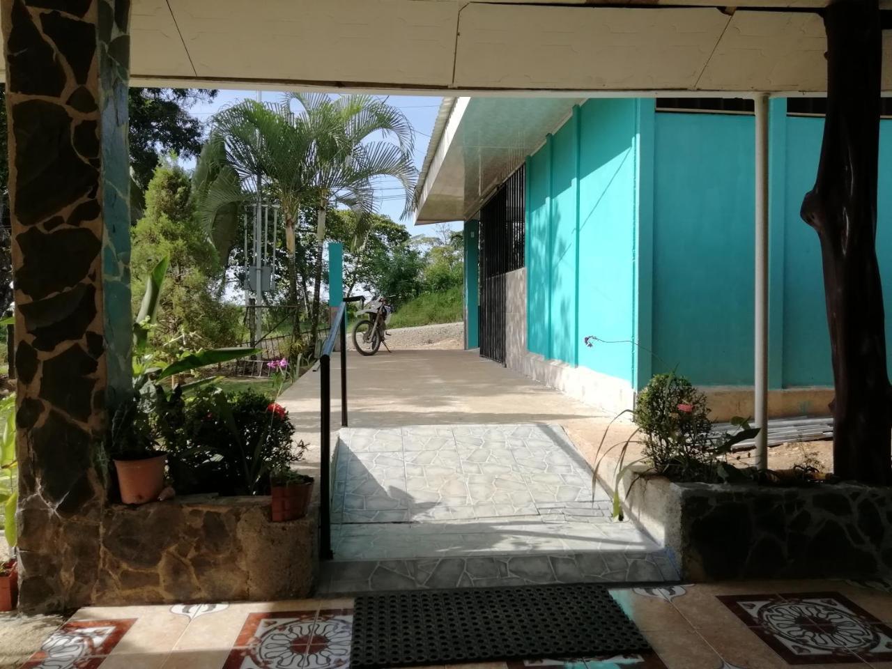 Drakes Bay Hotel Gitana Corcovado, Y Tour Operador מראה חיצוני תמונה