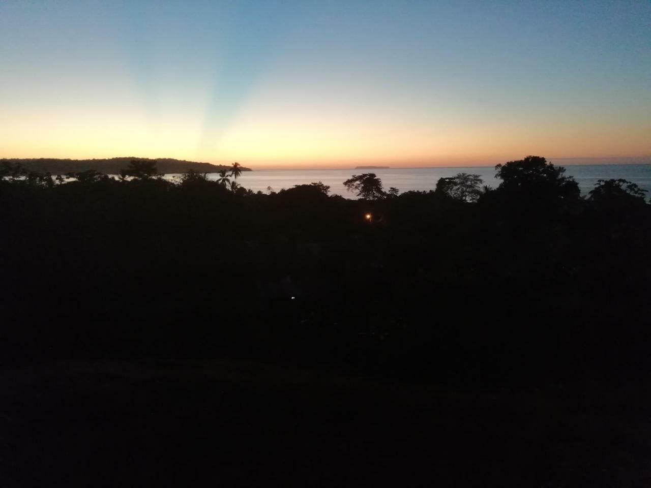 Drakes Bay Hotel Gitana Corcovado, Y Tour Operador מראה חיצוני תמונה